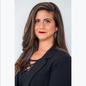 Meet your Posher, Tori